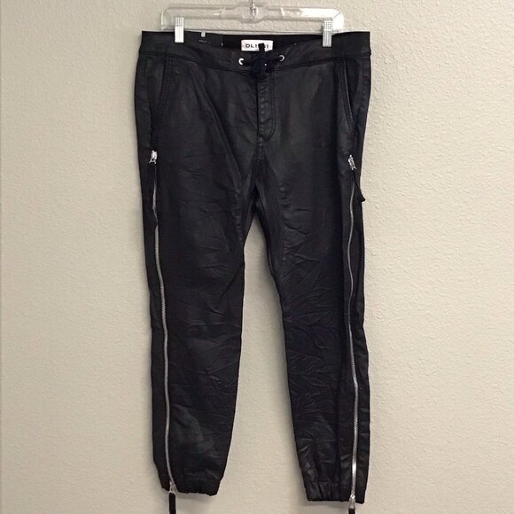 DL1961 Gwen Jeans Joggers Black Wax Coated Zipper Details NWT Size 31 - Picture 9 of 10